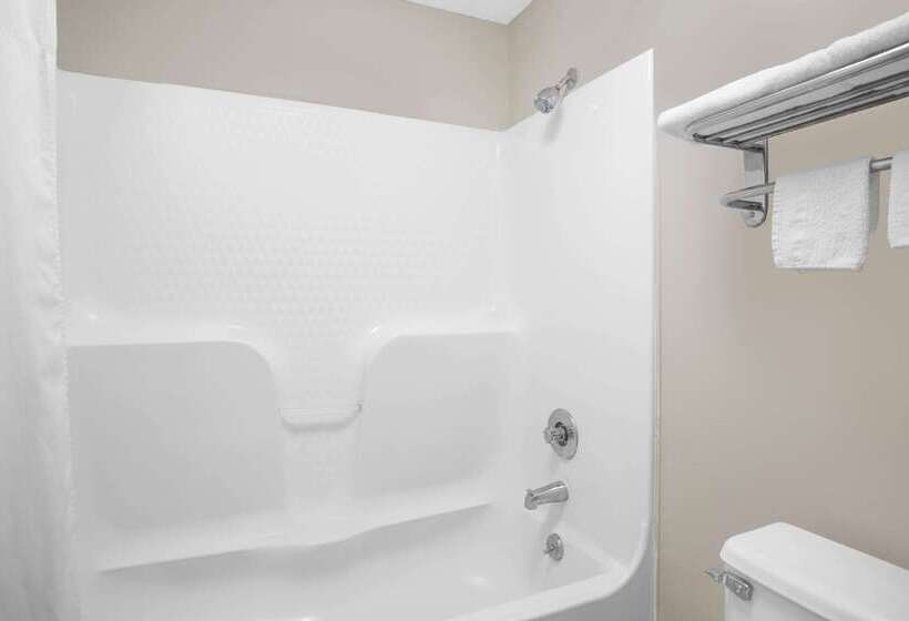 모텔 Days Inn By Wyndham Dublin Ga