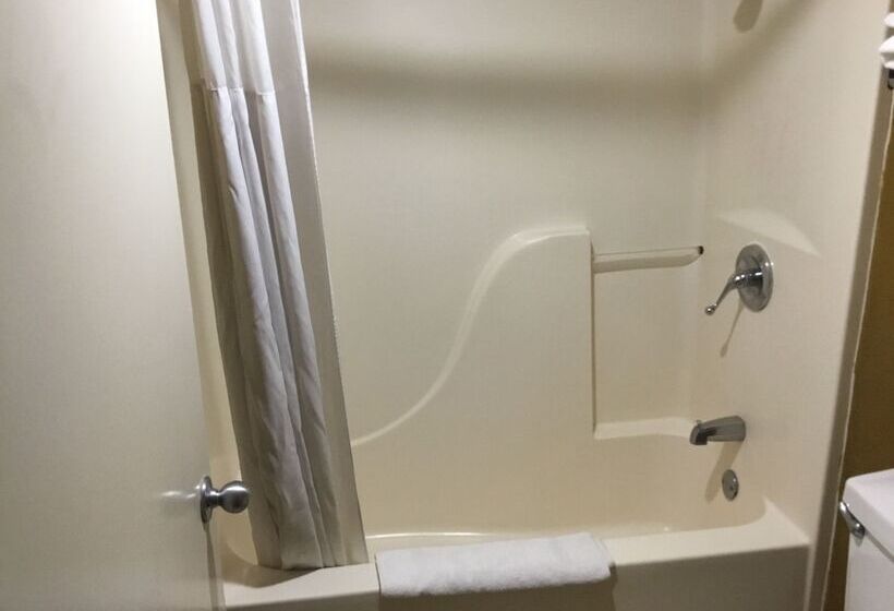 汽车旅馆  Travel Inn North Little Rock
