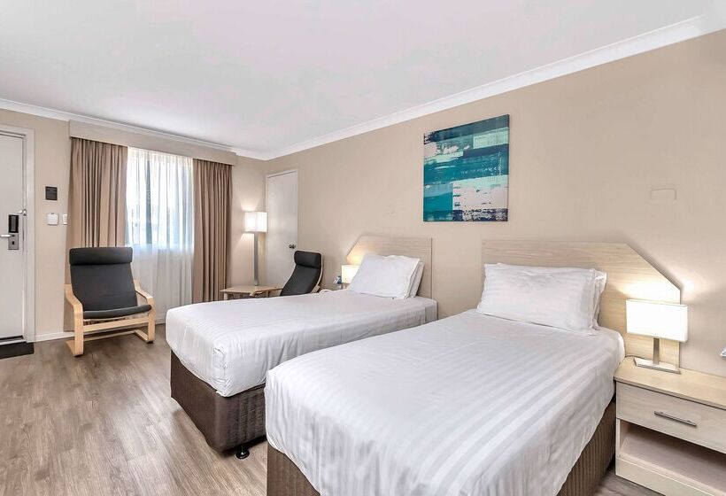 Quality Inn Railway Motel