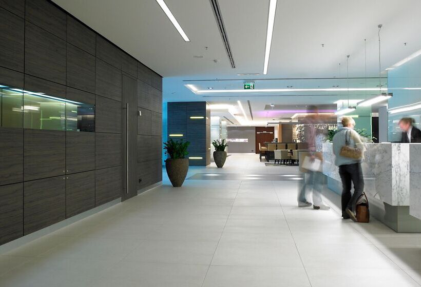 호텔 Crowne Plaza Düsseldorf   Neuss, Ein Ihg