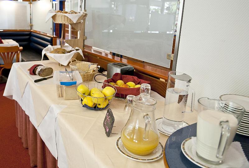 ホテル Falkenstein