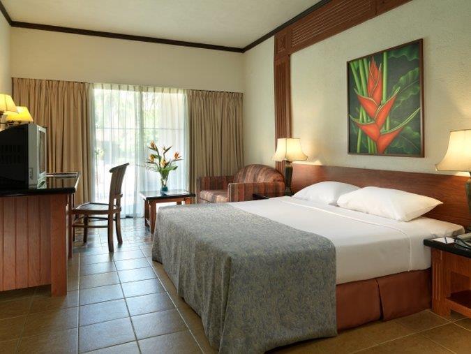هتل Holiday Villa Beach Resort & Spa Cherating