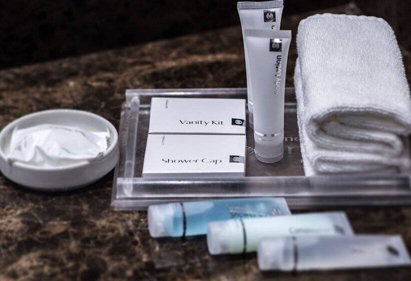 בית מלון כפרי Jumeira Rotana – Dubai