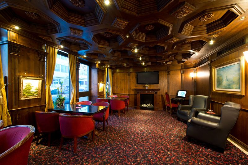 King S Hotel First