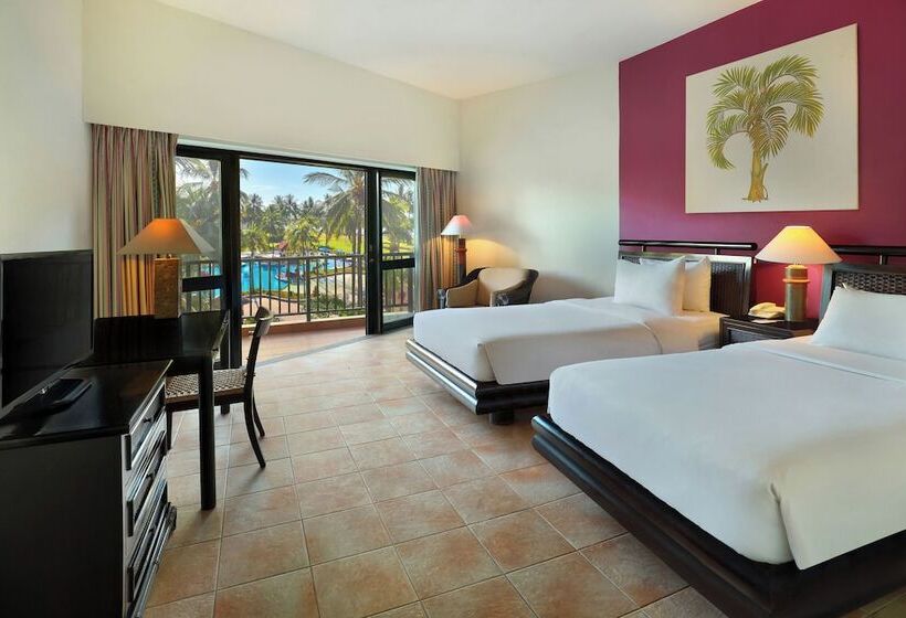 هتل Manado Tateli Resort And Convention