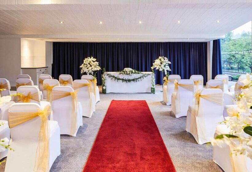 هتل Mercure Nottingham Sherwood