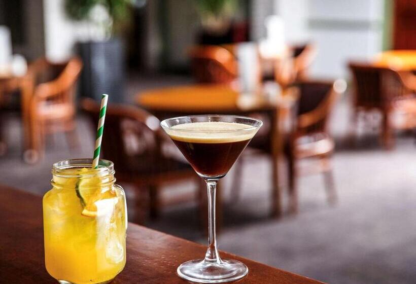 هتل Mercure Nottingham Sherwood