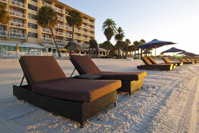 DreamView Beachfront Hotel & Resort