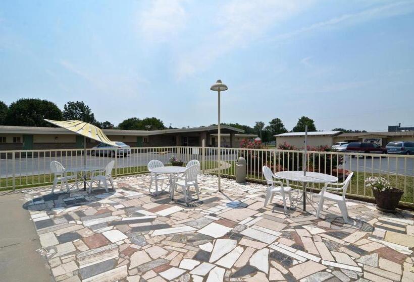 فندق Americas Best Value Inn Iola