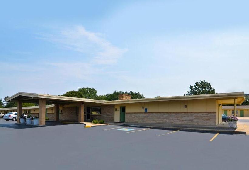 فندق Americas Best Value Inn Iola