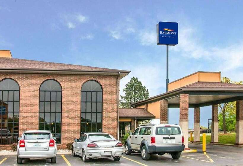 هتل Baymont By Wyndham Flint Airport North