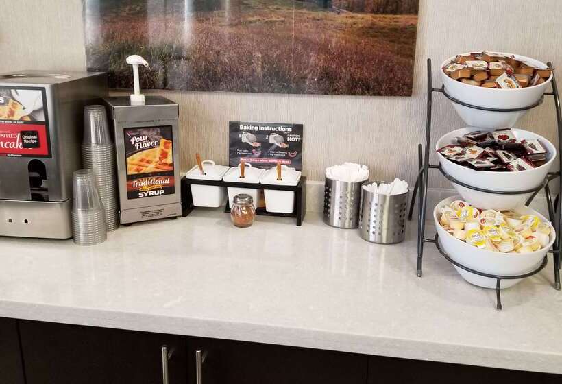 فندق Best Western Plus Barrie