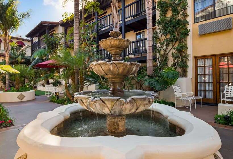 בית מלון כפרי Best Western Plus Carpinteria Inn