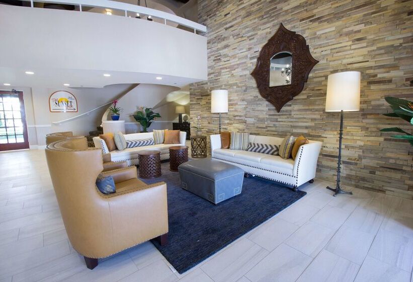 בית מלון כפרי Best Western Plus Carpinteria Inn