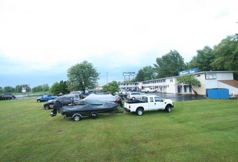 בית מלון כפרי Budget Inn Cicero