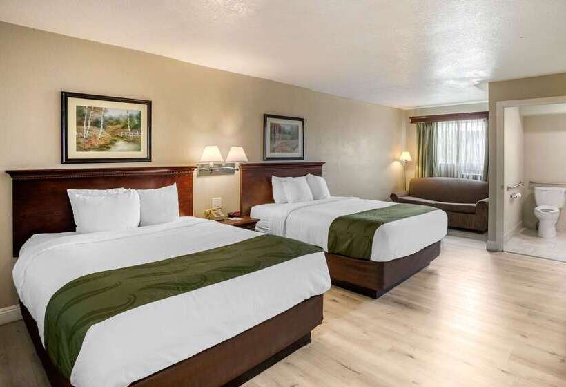 호텔 Clarion Pointe El Cajon San Diego East
