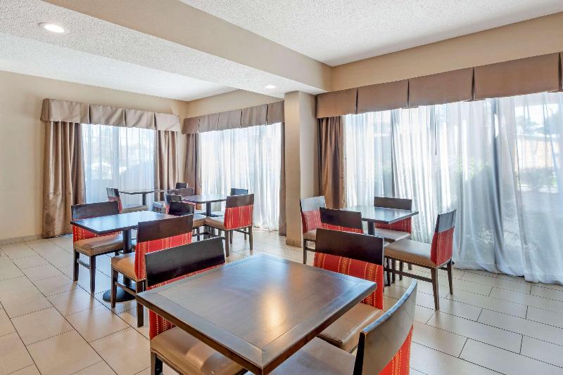 ホテル Comfort Inn Elizabeth City Near University