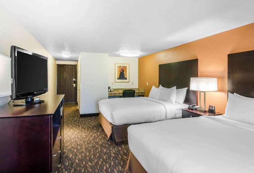 فندق Comfort Inn & Suites Ashland