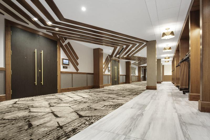 هتل Crowne Plaza Lansing, An Ihg