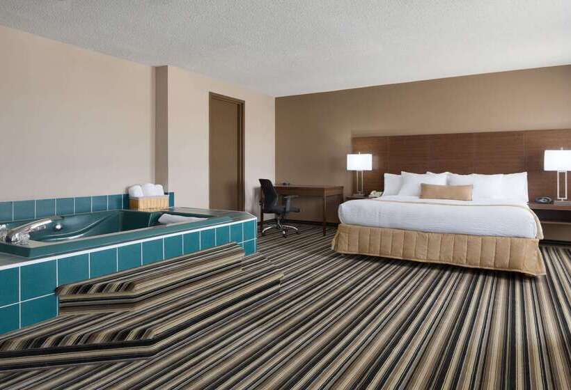 בית מלון כפרי Days Inn By Wyndham Dalhousie