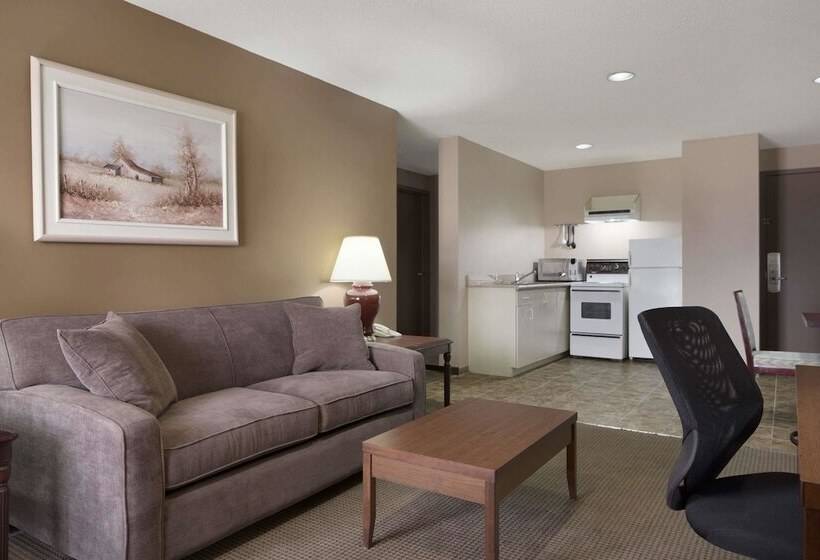 בית מלון כפרי Days Inn By Wyndham Dalhousie