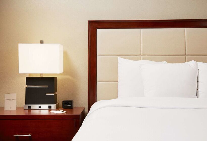 Doubletree Suites By Hilton Hotel Cincinnati   Blue Ash