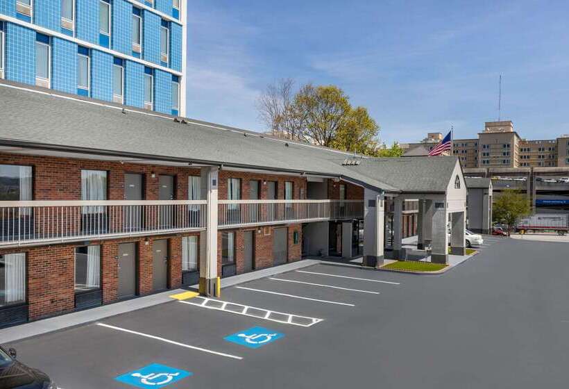 هتل Econo Lodge Augusta, Downtown