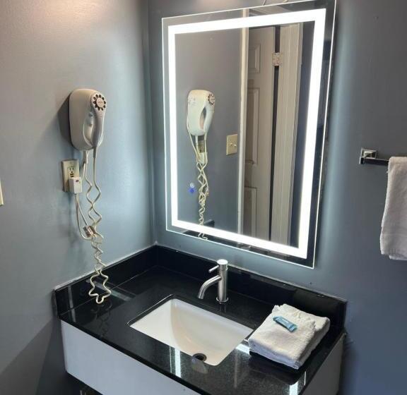 فندق Executive Inn And Suites   Jackson