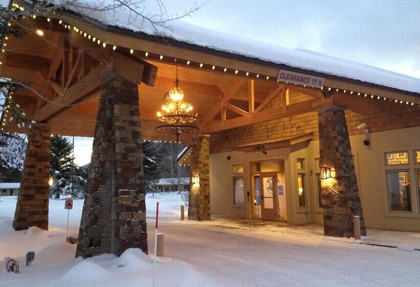 فندق Flying Saddle Resort And Steak House