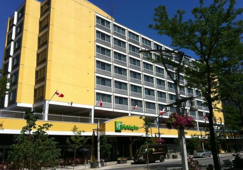 هتل Four Points By Sheraton Windsor Downtown