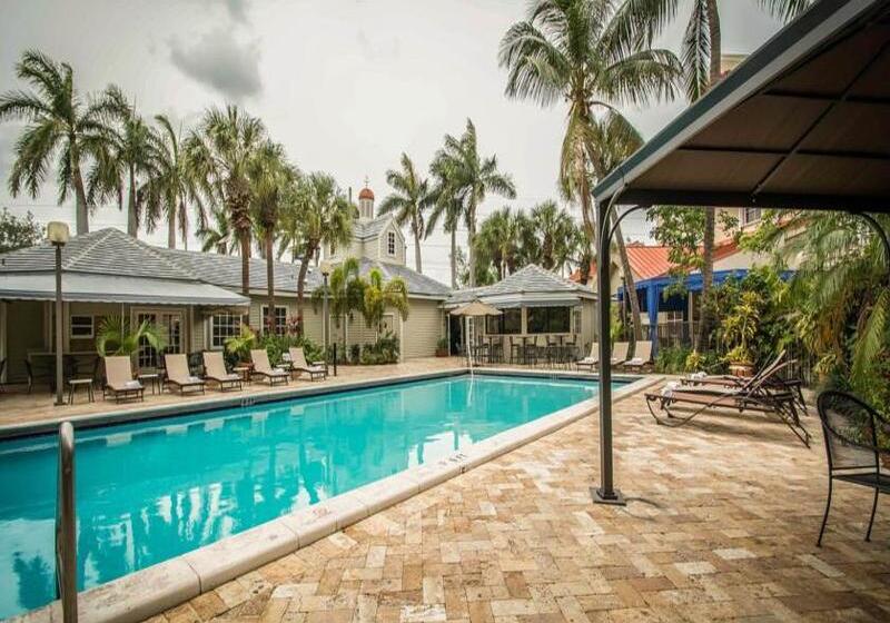 هتل Hotolos Hollywood