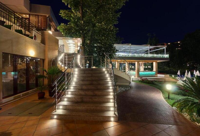 Kristal Hotel   All Inclusive