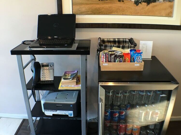 בית מלון כפרי Pea Soup Andersen's Inn