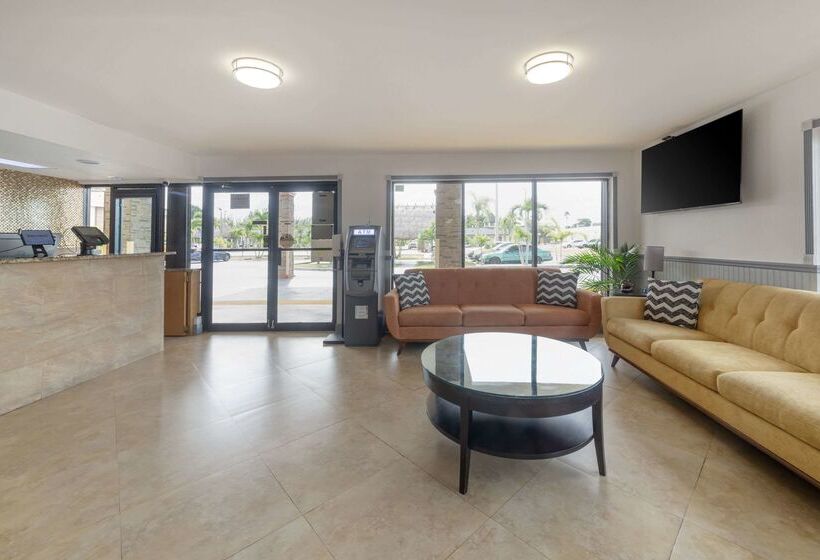 فندق Quality Inn Florida City  Gateway To The Keys