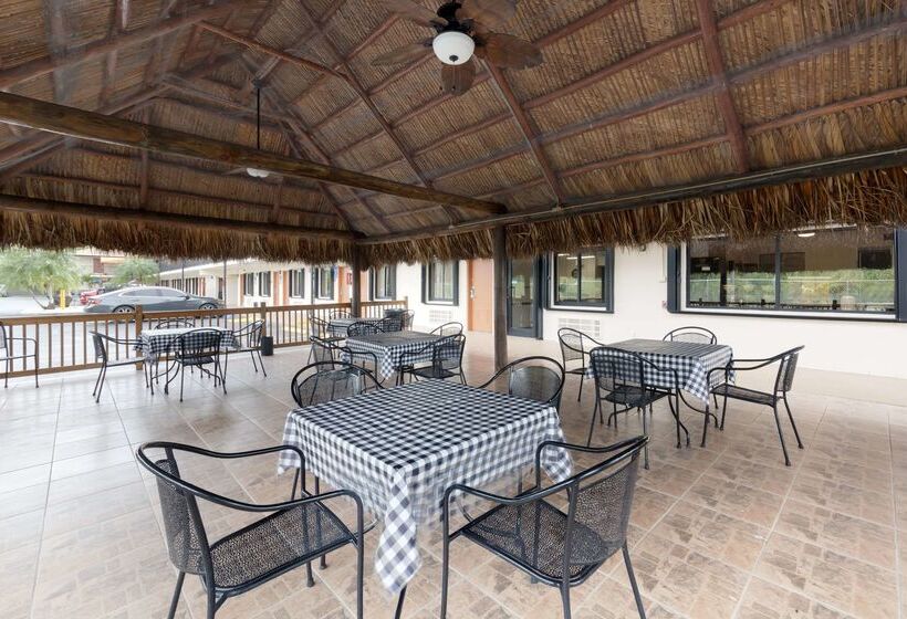 فندق Quality Inn Florida City  Gateway To The Keys