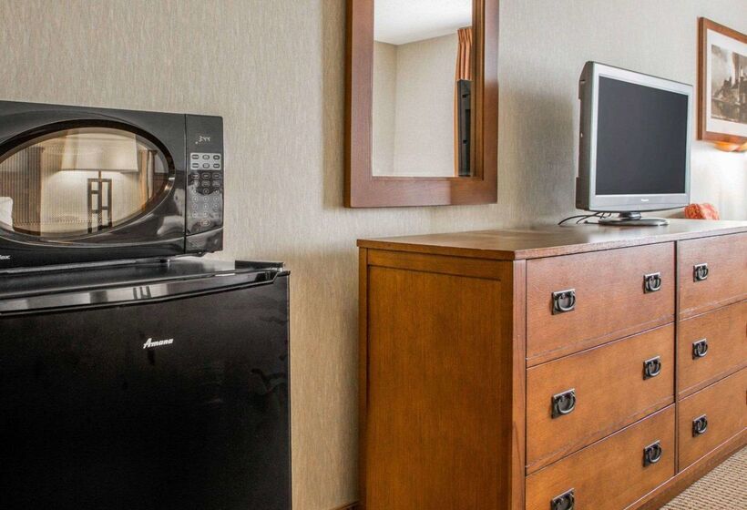 هتل Quality Inn Ironwood