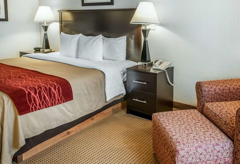 هتل Quality Inn & Suites Farmington