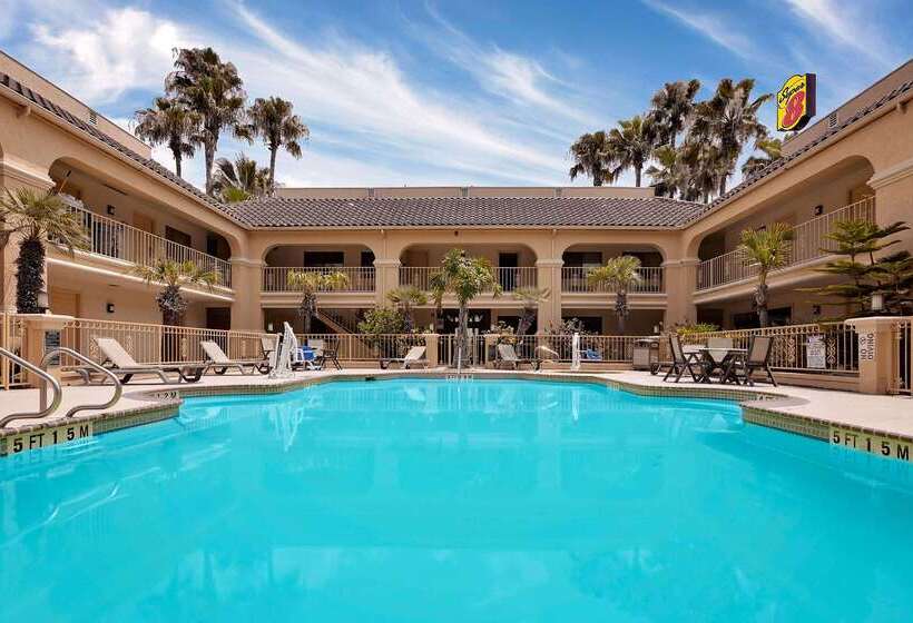 Отель Super 8 By Wyndham Corpus Christi Northwest