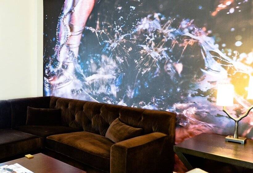 هتل Tuscany By Luxurban