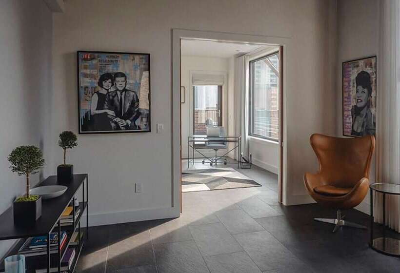 هتل Tuscany By Luxurban