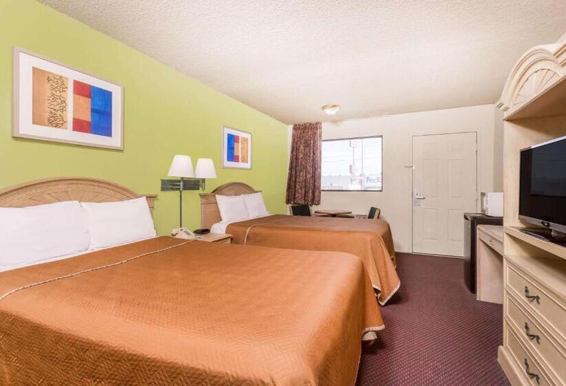 فندق Travelodge By Wyndham Cordele