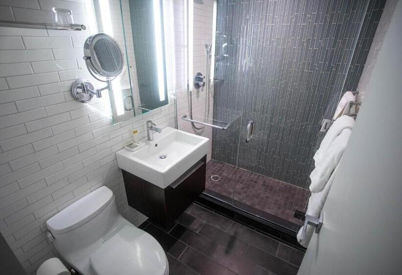 هتل Tuscany By Luxurban