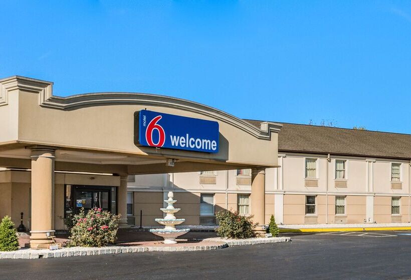 Motel 6 Levittown, Pa   Bensalem