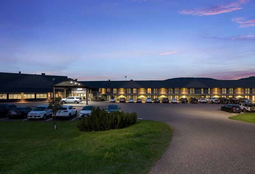 استراحتگاه Best Western Plus Norwester Hotel & Conference Centre