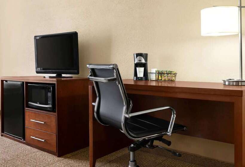 ホテル Baymont By Wyndham Rocky Mount