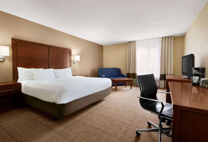 ホテル Baymont By Wyndham Rocky Mount