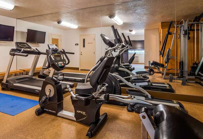 فندق Best Western Plus Grand Manor Inn