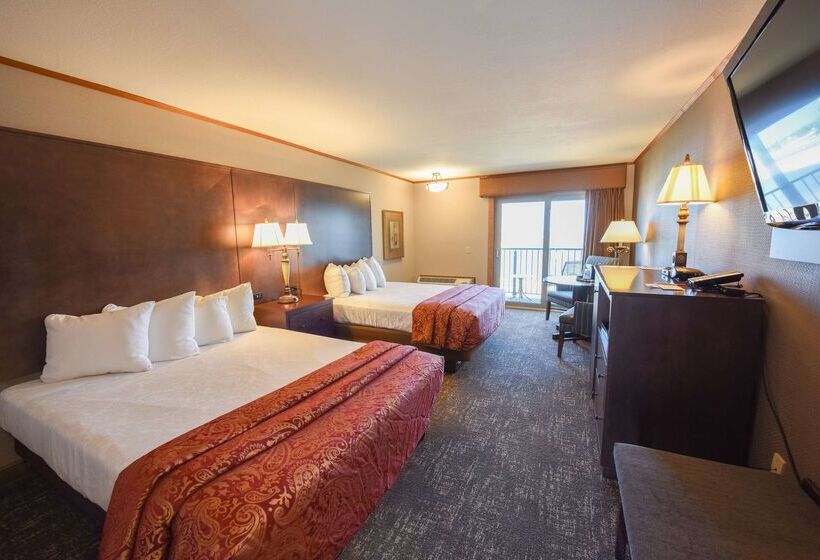 هتل Best Western Plus Dockside Waterfront Inn