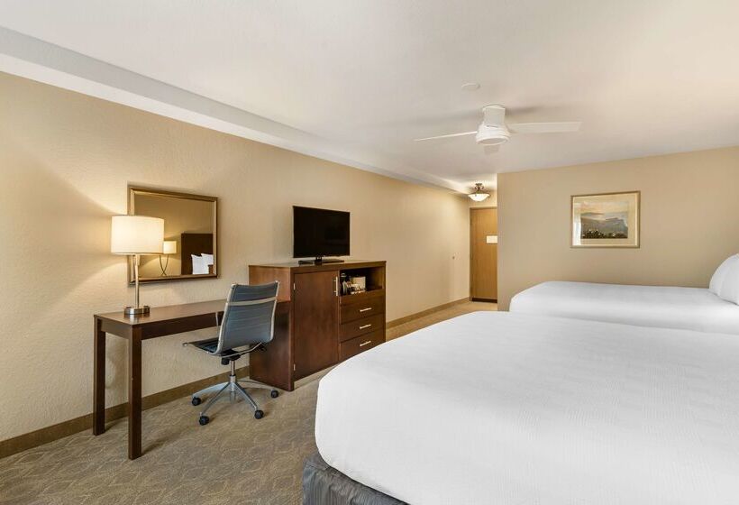 هتل Best Western Plus Monterey Inn
