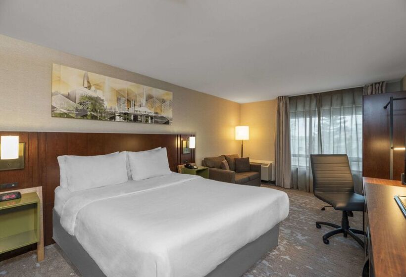هتل Comfort Inn East